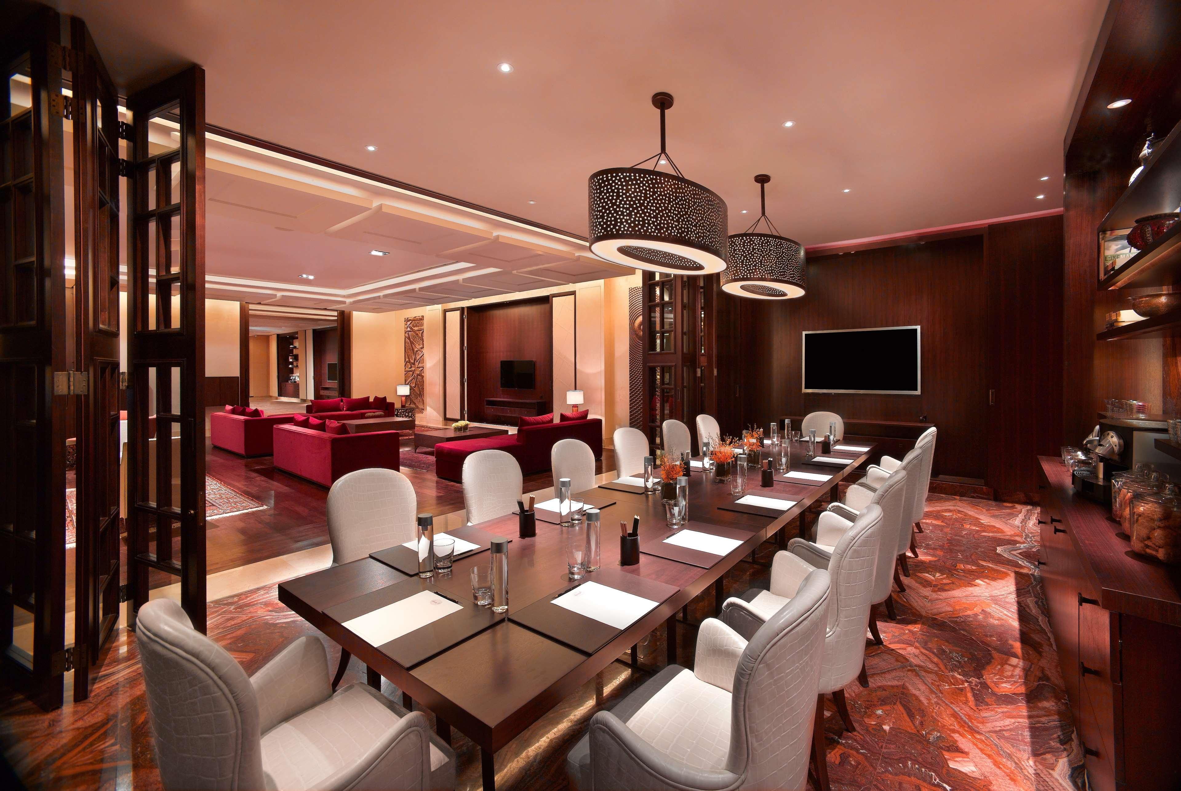 Grand hyatt. Гранд Хаят Дубай. Отель Grand Hyatt Dubai. Grand Hyatt Dubai 5*. ОАЭ,бур Дубай,Grand Hyatt Dubai.