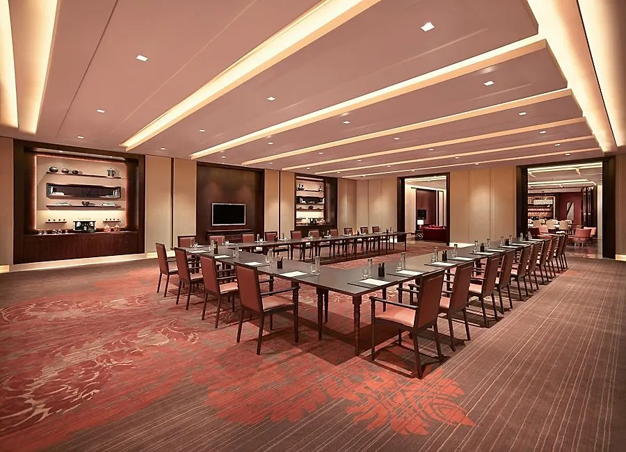 Grand Hyatt Dubai Ξενοδοχείο 5*,